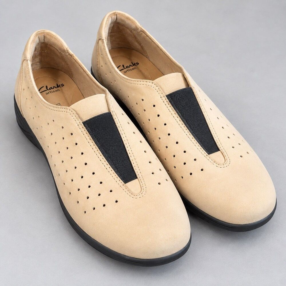 Clarks Artisan Daelyn Summit SlipOn Comfort Shoes NubuckLeather Women Sz 10 Wide